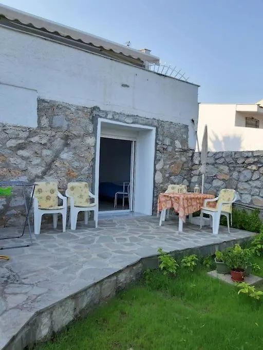 Trikorfo Beach Apartment, 100M From Sandy Beach Psakoudia Apartment